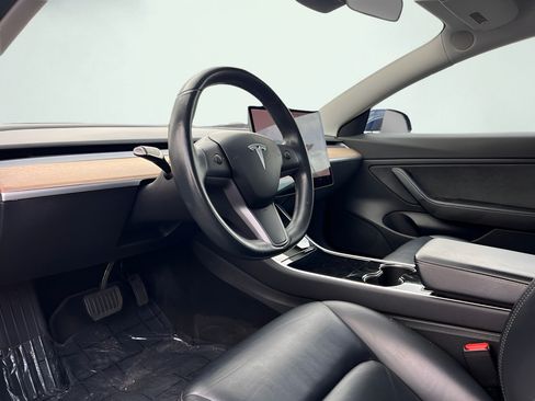 Used 2018 Tesla Model 3 Long Range AWD/4WD image 31