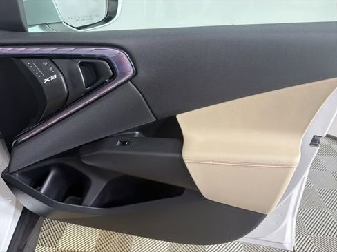 Used 2025 BMW X3 xDrive30i w/ M Sport Package image 17