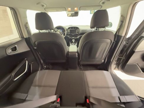 Used 2023 Kia Soul LX w/ Option Group 015 image 24