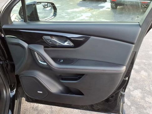 Used 2024 Chevrolet Blazer RS w/ Enhanced Convenience Package image 26