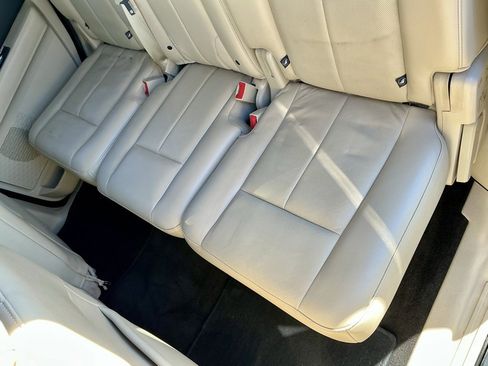 Used 2015 Ford Expedition XLT w/ Equipment Group 202A image 31