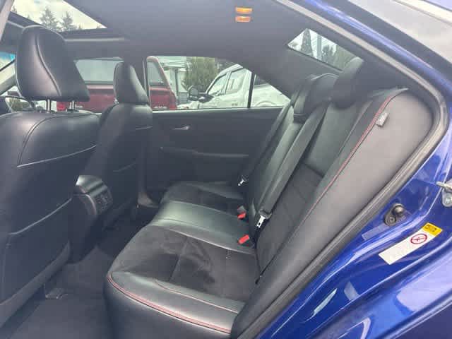 Used 2015 Toyota Camry XSE w/ Moonroof Package FWD image 10