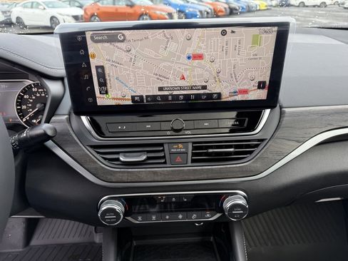 New 2025 Nissan Altima 2.5 SL image 20