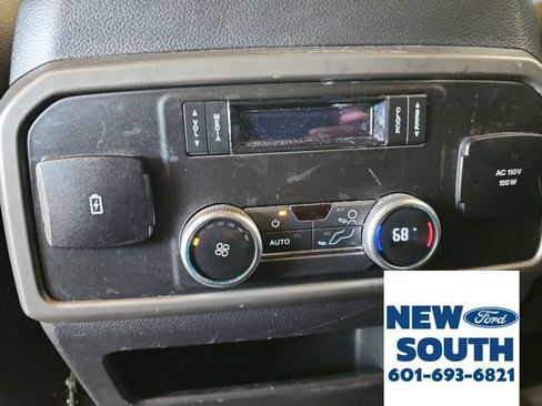 Used 2020 Ford Expedition XLT w/ Equipment Group 202A image 30