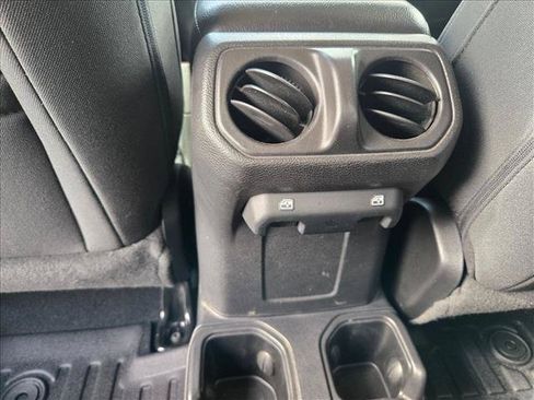 Used 2021 Jeep Wrangler Unlimited Sport AWD/4WD image 15