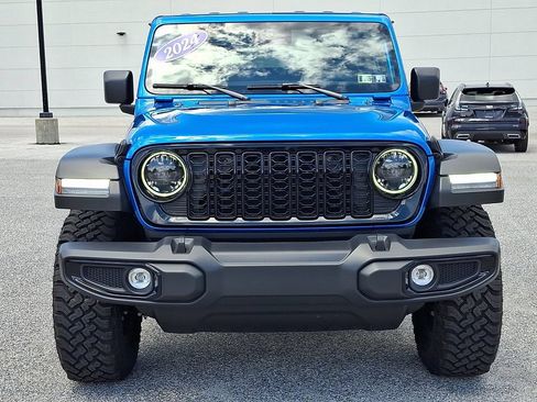 Used 2024 Jeep Wrangler Sport AWD/4WD image 5