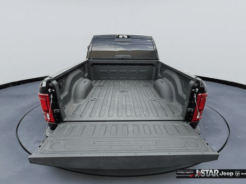 Used 2026 RAM 3500 Limited AWD/4WD image 8
