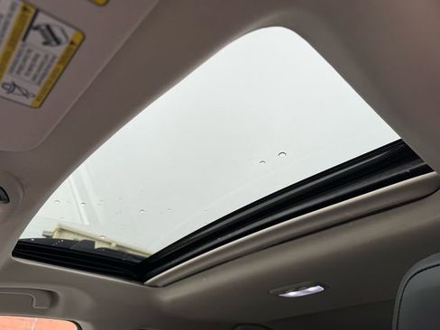 Used 2024 Subaru Outback Onyx Edition XT image 8