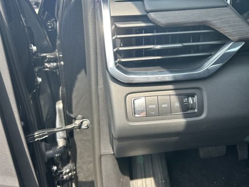 New 2026 GMC Acadia Denali w/ Super Cruise Package AWD/4WD image 27