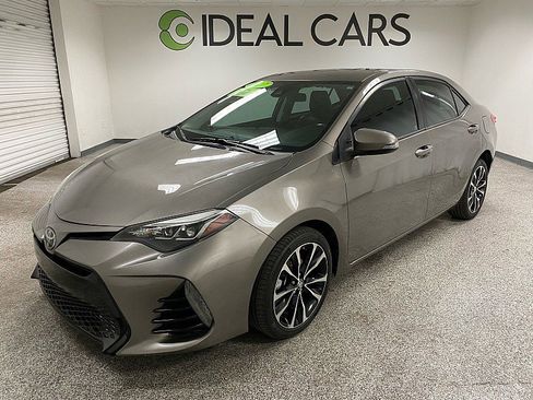 Used 2017 Toyota Corolla SE w/ Carpet Mat Package (TMS) image 1