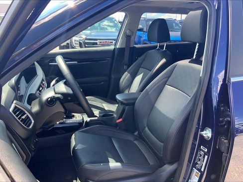 Used 2024 Kia Seltos EX AWD/4WD image 21