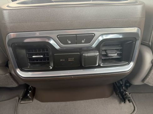 Used 2019 GMC Sierra 1500 SLT RWD image 22