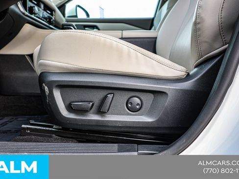 Used 2023 Nissan Rogue SL w/ SL Premium Package AWD/4WD image 19