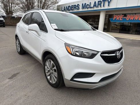 Used 2018 Buick Encore Preferred FWD image 2