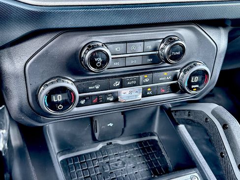 Certified 2024 Ford Bronco Outer Banks AWD/4WD image 19
