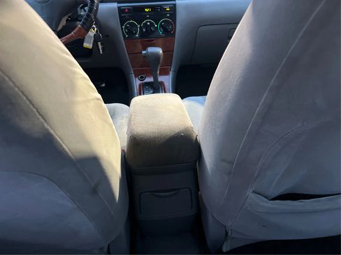 Used 2008 Toyota Corolla LE image 19