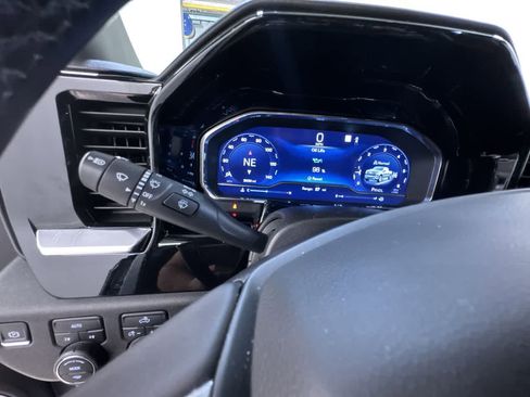 Used 2022 Chevrolet Silverado 1500 LT image 18