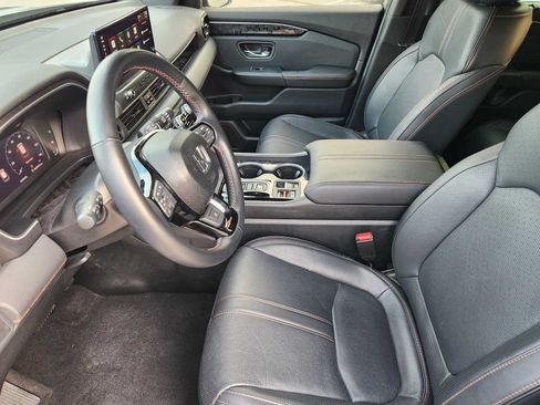 Used 2026 Honda Passport TrailSport Elite image 12