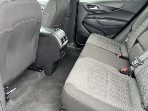 Used 2024 Chevrolet Equinox LT AWD/4WD image 15