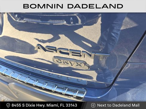 Used 2023 Subaru Ascent Onyx Edition image 7