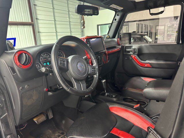 Used 2014 Jeep Wrangler Unlimited Sport w/ Quick Order Package 24S AWD/4WD image 17