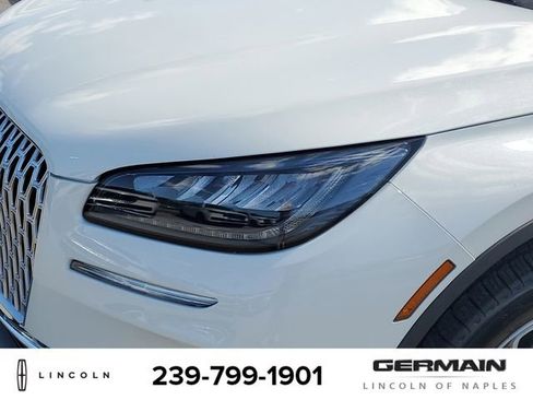 New 2026 Lincoln Corsair Premiere image 14