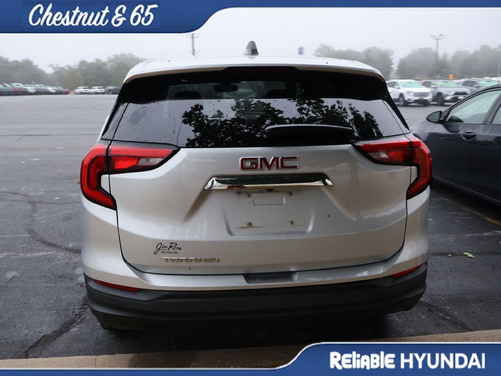 Used 2018 GMC Terrain SLE FWD image 18
