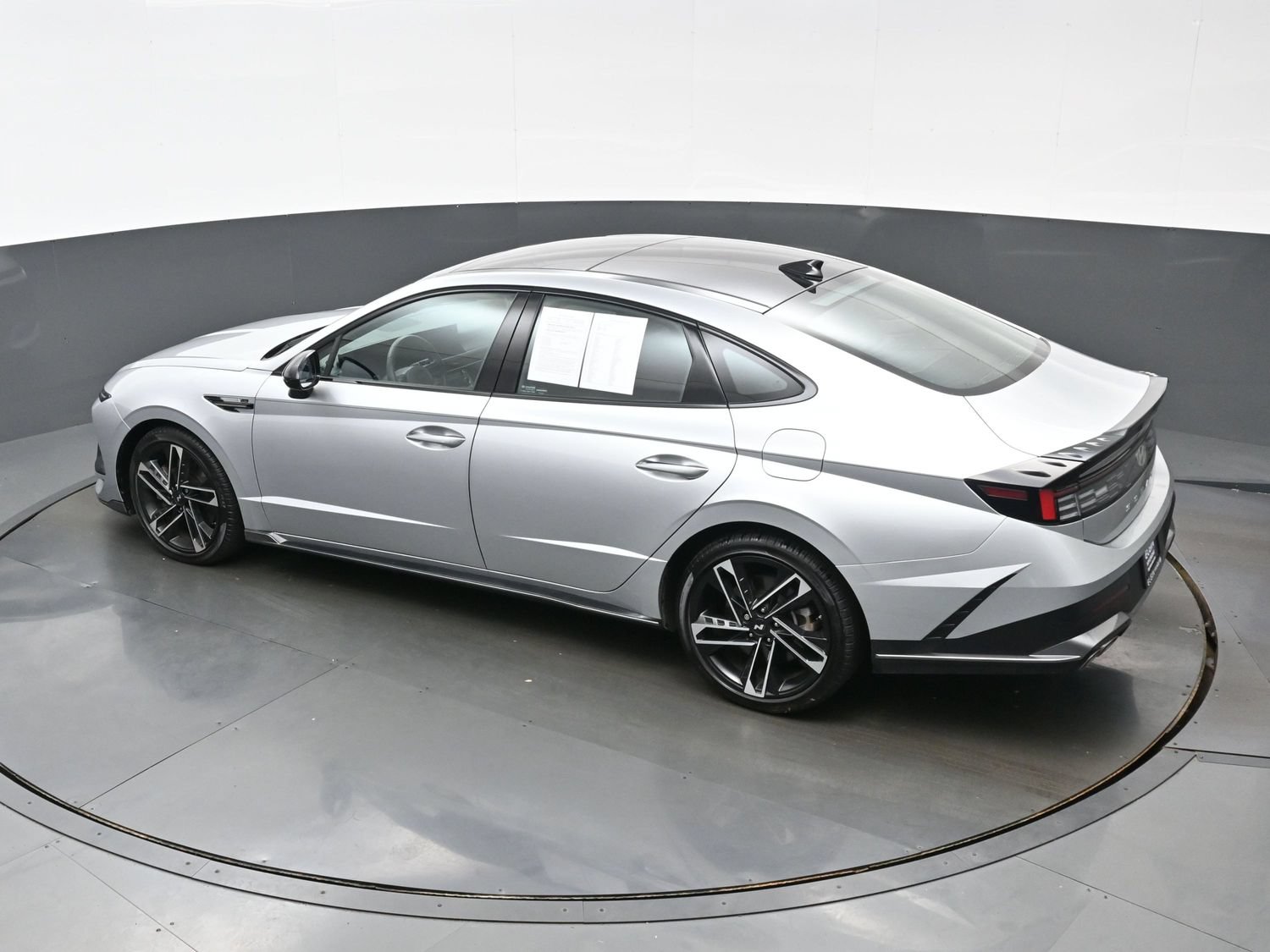 Certified 2025 Hyundai Sonata N Line FWD image 38