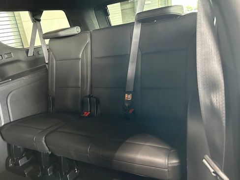 Used 2024 Chevrolet Suburban LT AWD/4WD image 47