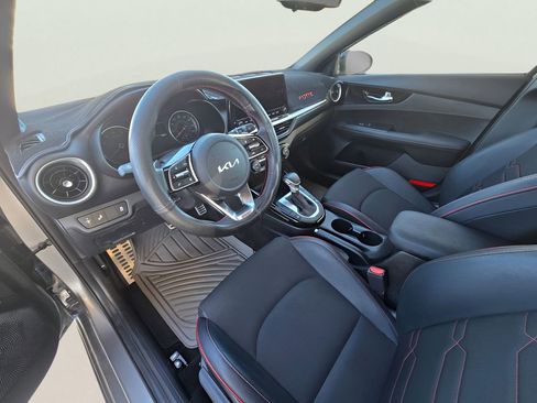 Used 2022 Kia Forte GT image 38