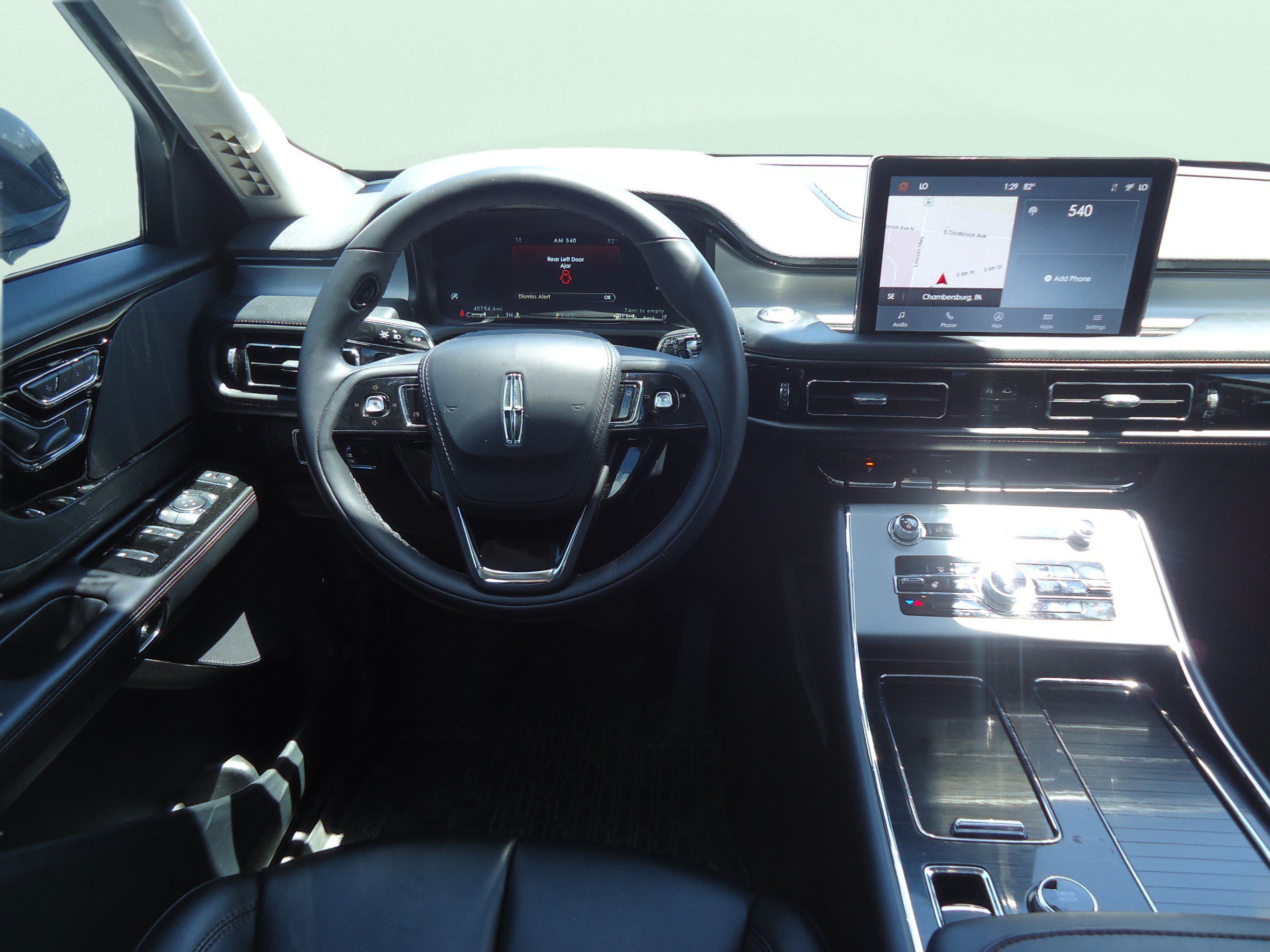Certified 2023 Lincoln Aviator AWD w/ Premium Package image 11