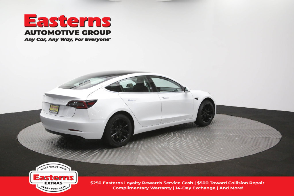 Used 2020 Tesla Model 3 Standard Range Plus RWD image 38