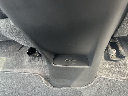 Used 2025 Chevrolet Equinox ACTIV w/ Safety and Technology Package AWD/4WD image 51
