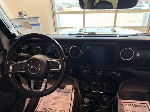 Used 2021 Jeep Wrangler Unlimited Sahara AWD/4WD image 23