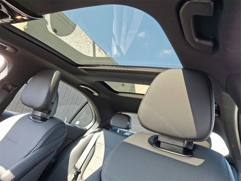 Certified 2025 Mercedes-Benz C 300 4MATIC Sedan image 14