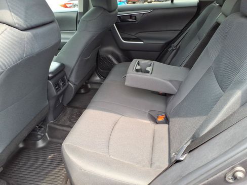 Used 2024 Toyota RAV4 LE FWD image 6