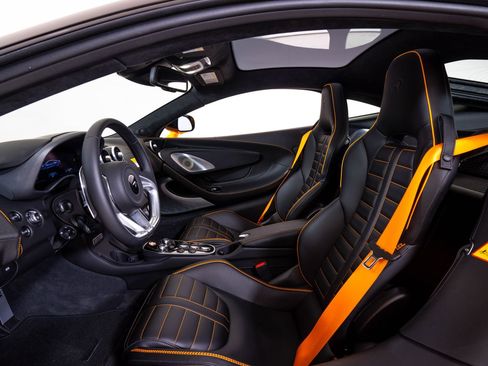 New 2026 McLaren GTS RWD image 19