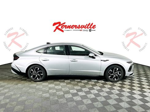 Used 2024 Hyundai Sonata SEL image 8