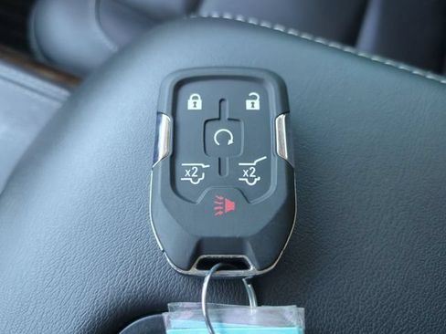Used 2017 Chevrolet Tahoe LT w/ Luxury Package RWD image 35