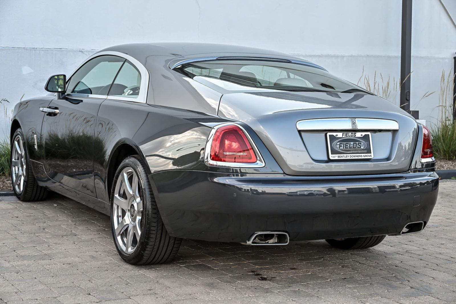 Used 2016 Rolls-Royce Wraith RWD image 11