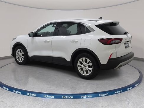 Certified 2023 Ford Escape Active FWD image 8