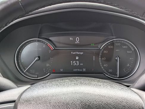 Used 2020 Cadillac XT4 Premium Luxury image 15