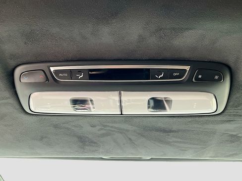 Certified 2022 Kia Telluride SX w/ SX Prestige Package image 32