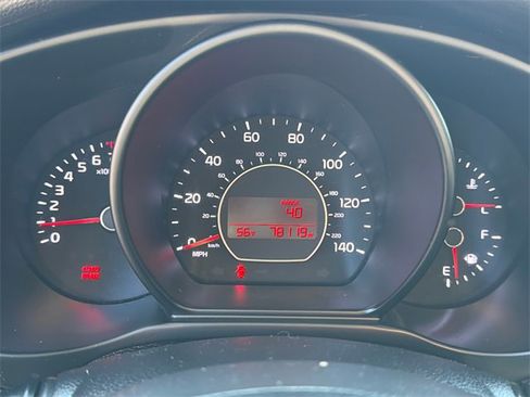 Used 2017 Kia Soul image 26