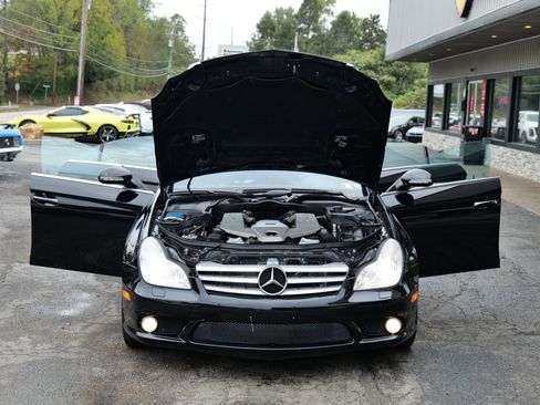 Used 2007 Mercedes-Benz CLS 63 AMG w/ P2 Pkg image 48
