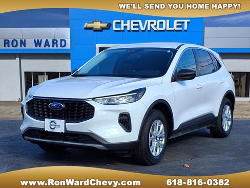 Used 2024 Ford Escape Active image 1