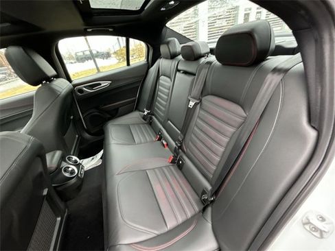 New 2025 Alfa Romeo Giulia AWD w/ Driving Assist Package image 13