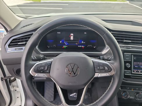 Used 2023 Volkswagen Tiguan S w/ Driver Assistance Package FWD image 27
