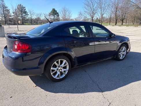 Used 2013 Dodge Avenger R/T w/ Sun/Sound Group image 9