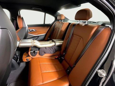 Used 2023 BMW M3 Competition w/ M Carbon Exterior Package image 25